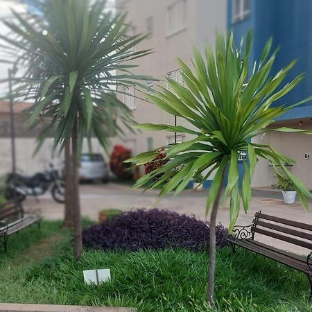 Apartamento Mari 7 Sao Carlos  Bagian luar foto